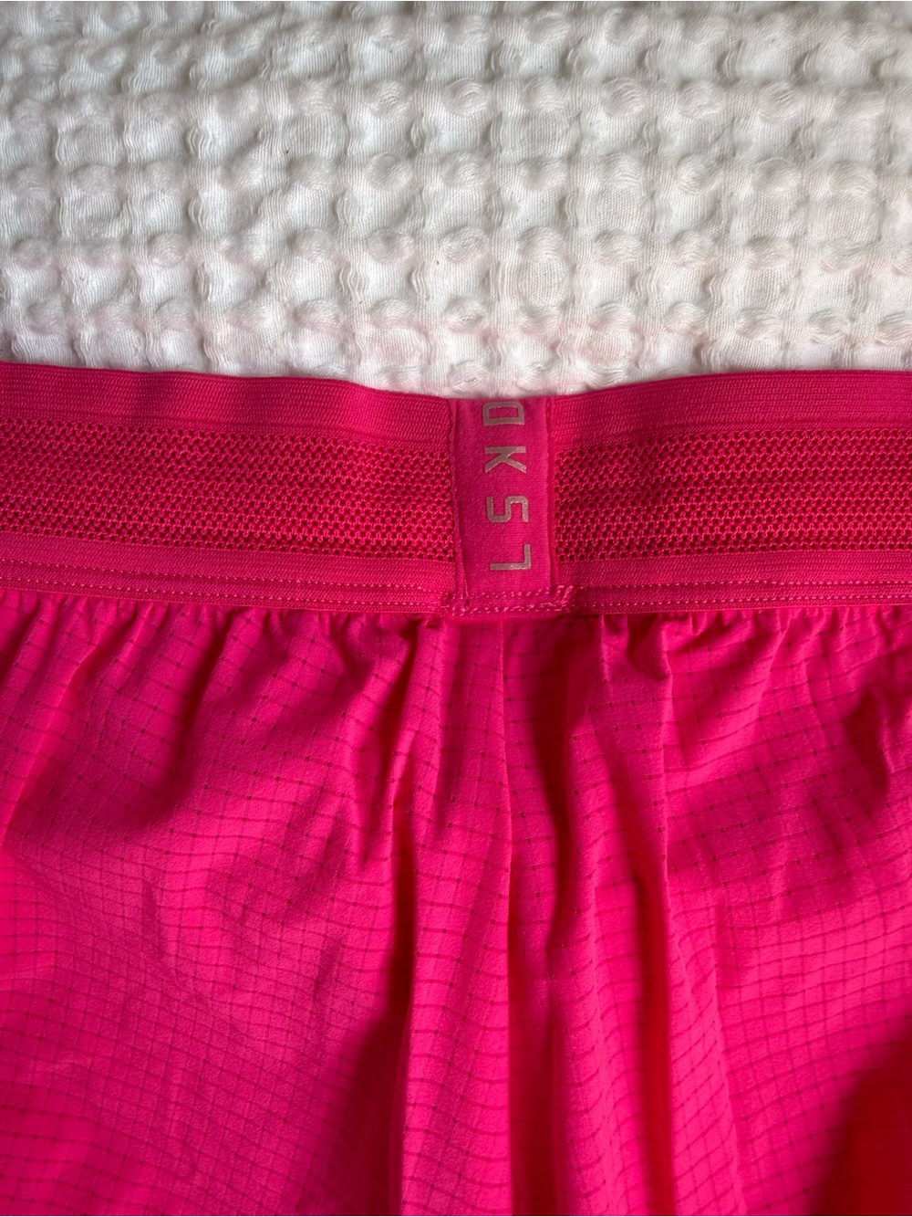 LSKD Women’s Athletic Hot Ultra Pink Running Accelerate Shorts size Large - Picture 7 of 9